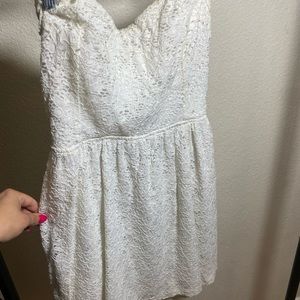 White lace dress